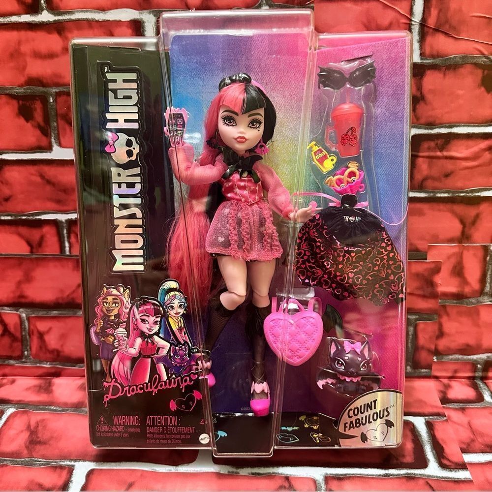 Monster High doll Draculaura count fabulous